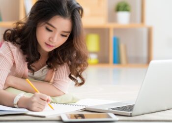 how to write an impressive essay