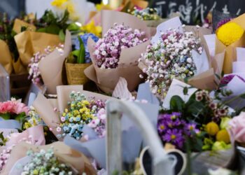 Order flowers online in Gurgaon